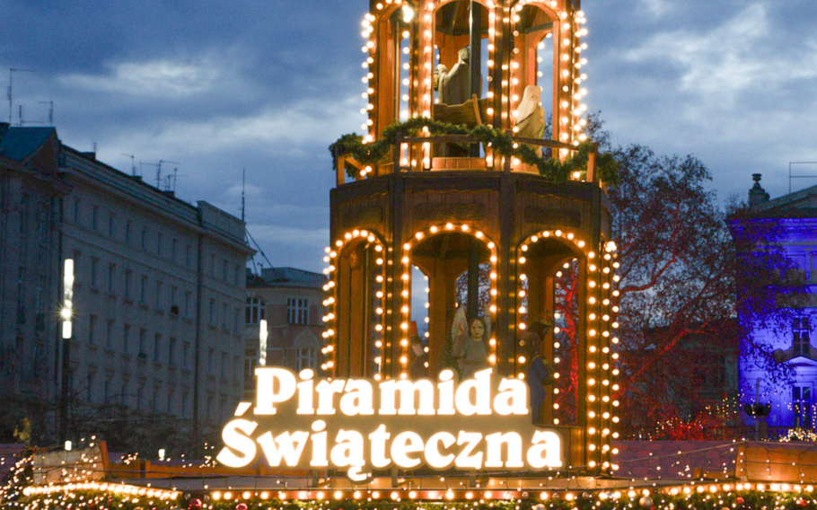 Poznan Christmas Market lights 